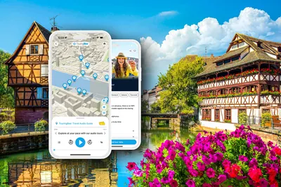 The TouringBee app showing the Strasbourg walking route on an offline map